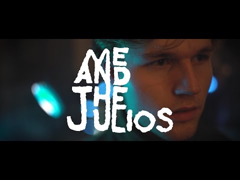 Me and the Julios - Norsk På Fest [Offisiell video]