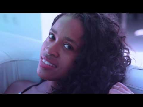 Fidel Mazembe - Me Cola (Vídeo Oficial)