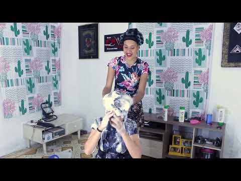 Extreme Lathering Hair Wash by Strict Stylist in...