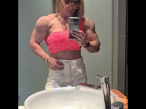 musclegirl#fbbmuscle#femalemuscle#femalefitness#femalebodybuildingmotivation#bikinifitness