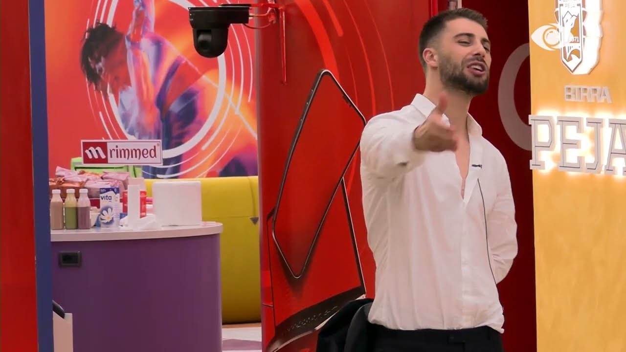 “Pse mundoni ta nxirrni para përgjegjësisë?”/ Meritoni-Eglës për Romeos: Jeni tendencioz