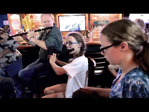 Mairead, Catriona, Joanie, Conal & Friends::1/2 Catskills Irish 2015 #23