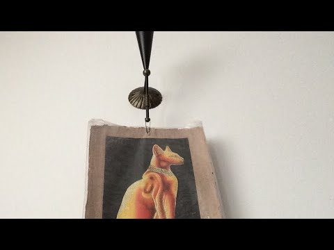 ( Bastet ) the ancient Egyptian goddess of protection and blessing and cats , it brings good luck.