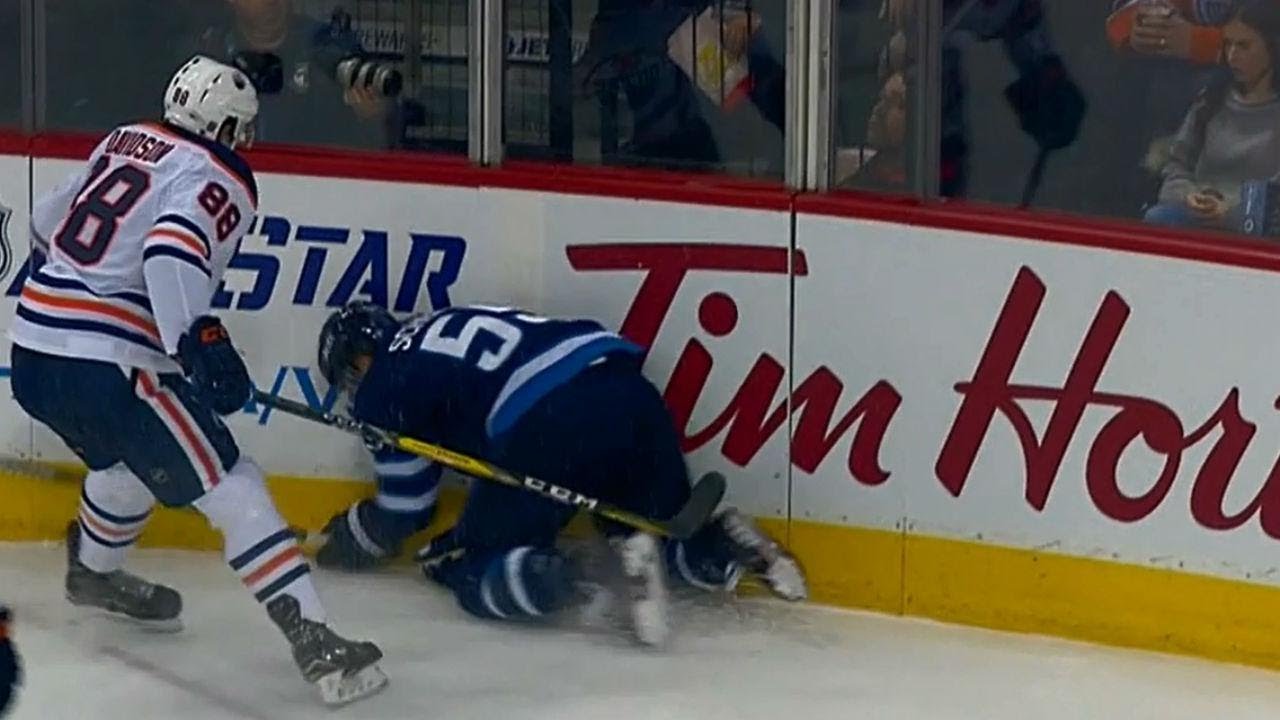 CATASTROPHE à Winnipeg..Mark Scheifele se DÉTRUIT L'ÉPAULE!!!!