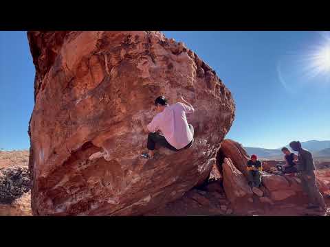 Sean Yoon - Monkey Bar V2 - Red Rock Bouldering