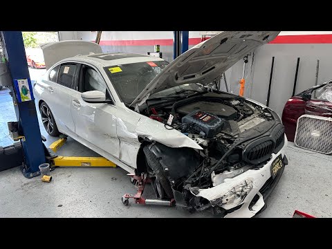 Thumbnail for Saving A Wrecked 2022 Bmw g20 From A Salvage Auction. Part 1