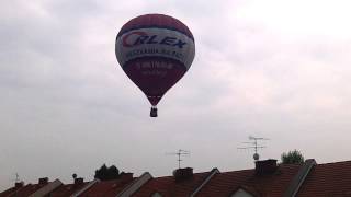 preview picture of video 'KOSZALIN - niski przelot balonu nad ul. Kapitańską'