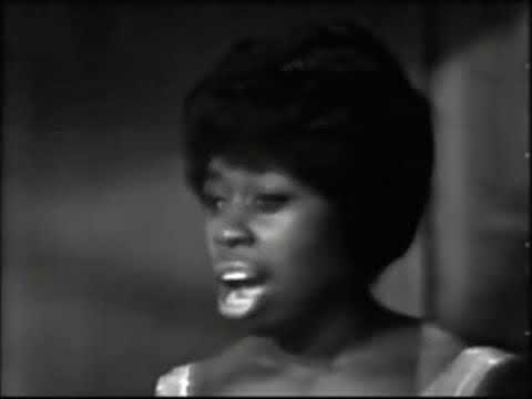 Esther Phillips - And I Love Him (1965) (Beatles Cover)