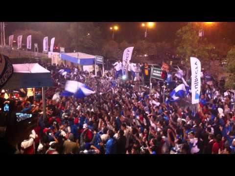 "Protesta Barra Los Cruzados" Barra: Los Cruzados • Club: Universidad Católica