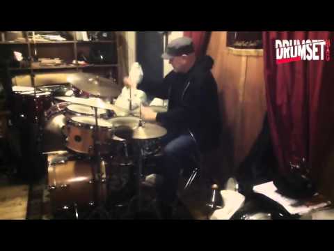 Roberto Gatto drum solo on Elvin Jones' Gretsch drum kit