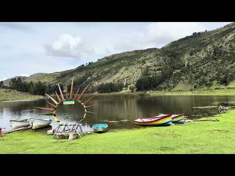 Laguna de Pumacocha y Vilcashuamán - AYACUCHO