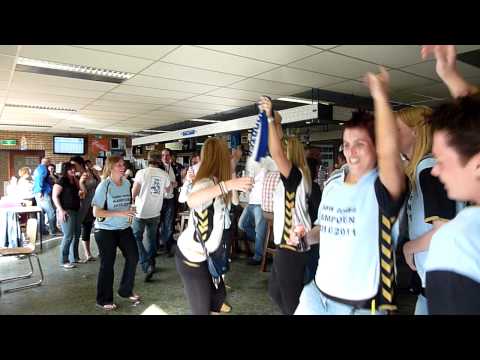 GSBW DA 1 vieren hun kampioenschap 2010 - 2011