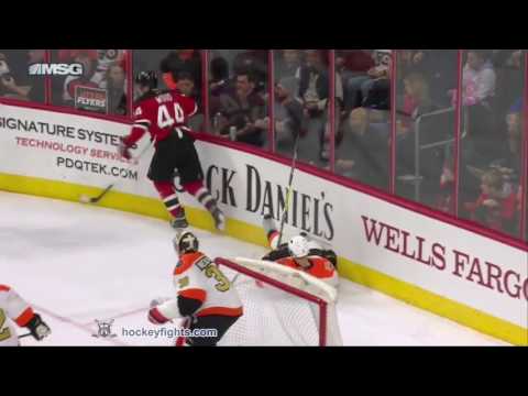 Miles Wood vs Wayne Simmonds. January 21, 2017