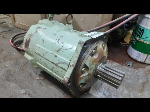 Testing Sumito Eaton Dowmax ME1300 Axial Piston Hydraulic Motor Shaft Rotation at 1000 psi