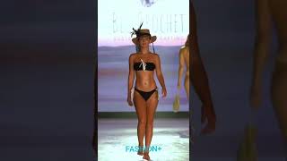 SWIMWEAR FASHION RUNWAY SHOW
