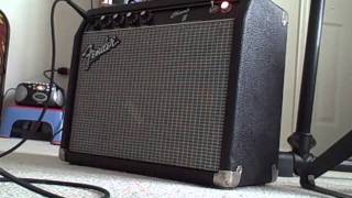 Video thumbnail for 1982 Fender Champ II 17 Watt Tube Guitar Amplifier by vintage27guitar