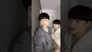 Download lagu That's how hickeys done! #shorts #cute #love #vlog #funny #hickey mp3