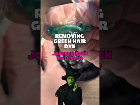 Removing Green Hair dye #haircolor #diyhair #wicked #arianagrande #hairstylist #hairtutorial