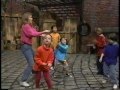 Sesame Street The Silly Squirrel Dance