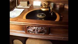 Lead Belly sings Pig Meat Papa - 1936 Blues Melotone 78rpm Record