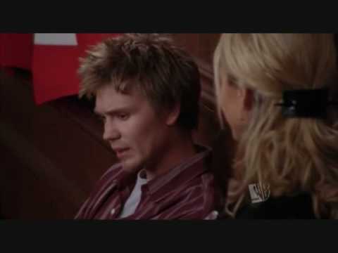 One Tree Hill - Music Moments (Disintergration)