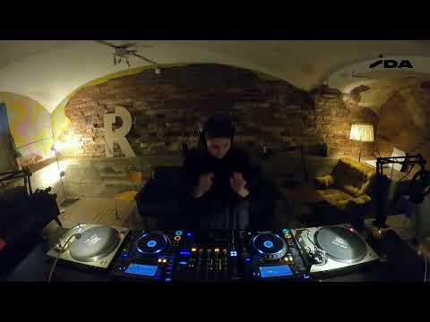 IDA Invites - Kristiina Männikkö