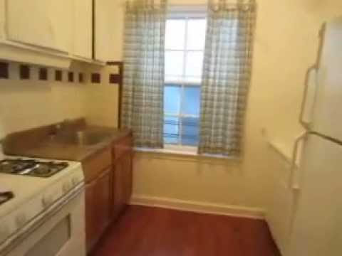 HUGE 2 bedroom apartment in great location 2100/month Astoria, NY