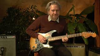 Video thumbnail for Fender Stratocaster hardtail from 1978 presented by Tobias Hoffmann at Vintage Guitar Oldenburg by Vintage Guitar Oldenburg