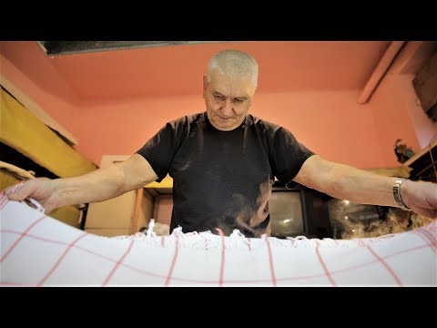 Człowiek, który od 38 lat prowadzi magiel