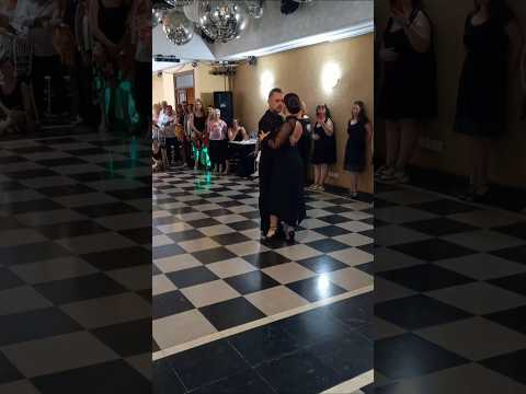 TANGO Sin Palabras ( A.Troilo ) | Agustina y Facundo