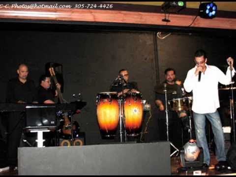 download lagu mp3 mp4 Merry Christmas Con Sabor Latino, download mp3 Merry Christmas Con Sabor Latino free downloadn, video klip Merry Christmas Con Sabor Latino