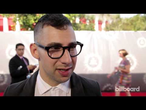 Jack Antonoff on the MTV VMAs Red Carpet 2014