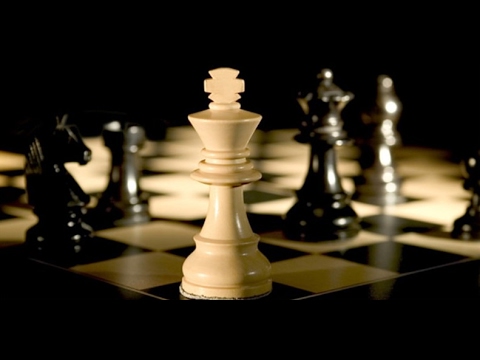 Besmrtna šahovska partija - Johannes Zukertort vs Joseph Henry Blackburne - Engleska partija   # 995