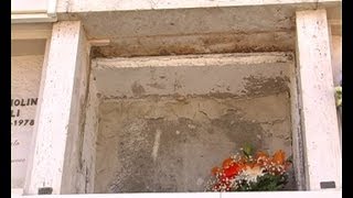 preview picture of video 'Furto nel cimitero di Ostia Antica: rubata opera dell'artista Romano'