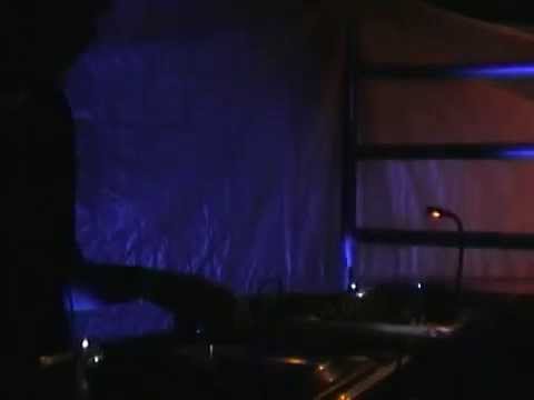 Free Tekno Party Rotterdam 16-10-06 (Somewhat better version)