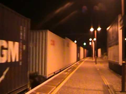 Freightliner class 66 no.66535 passes Stockport with 4M99 Southampton M.C.T - Trafford Park