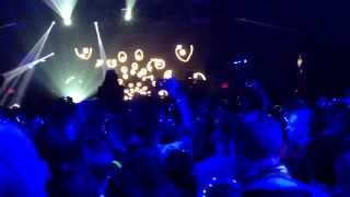 Deadmau5 - Moar Ghosts N Stuff/Ghosts N Stuff (Chuckie Remix) (Live at Honda Stage NYC)