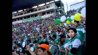 preview picture of video 'Vamo' León, Vamo' a ganar, te quiero ver... Locos de arriba León vs. Mérida 14/Abril/2012'