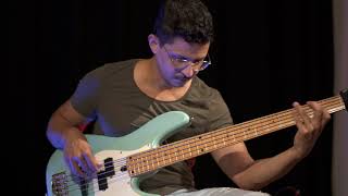Video thumbnail for Eich Amplification 210XS Cabinet with T-900 Amp demo with Glenn Gaddum Jr. (De Gier Bass Custom PJ) by Eich Amplification