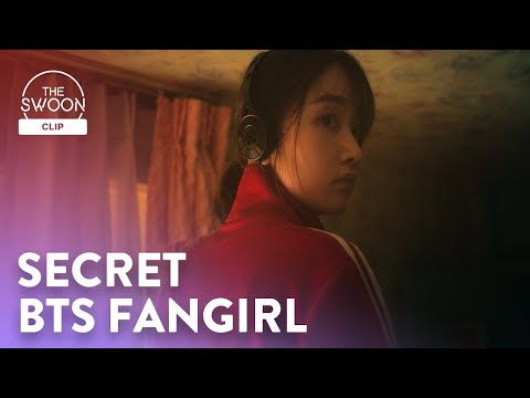 afbeelding Jun Jong-seo heads to South Korea for her dreams (and BTS) | Money Heist: Korea Ep 1 [ENG SUB]