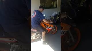 Download lagu Honda CBR 125 repsol #honda mp3 Download lagu Honda CBR 125 repsol #honda mp3