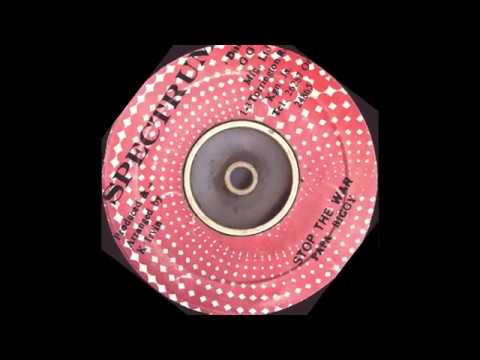 Papa Biggy ‎– Stop The War  & version  - Spectrum records