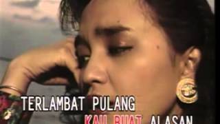 Download lagu Lola Pitaloka_Curiga mp3