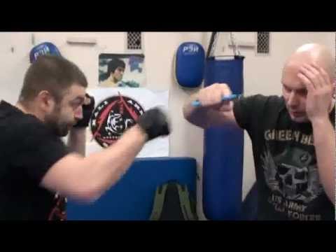 IMPACT KERAMBIT and SAF-T-WRENCH ( Kelly S. Worden ) - Moskow Club JKD