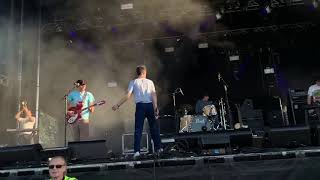 Wallows - Boys Don’t Cry cover (Voodoo fest 2018)