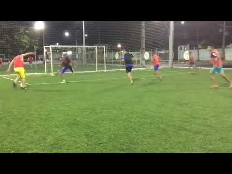 Gustavo vs Alisson ( defesa )