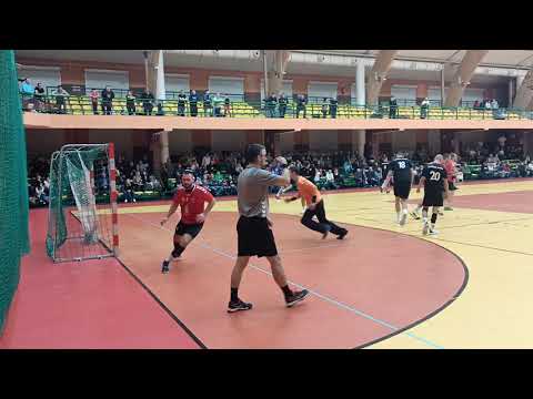 Emocjonująca końcówka w hitowym starciu w II lidze! Jeziorak Iława – Sambor Tczew 29:33 (11:13)