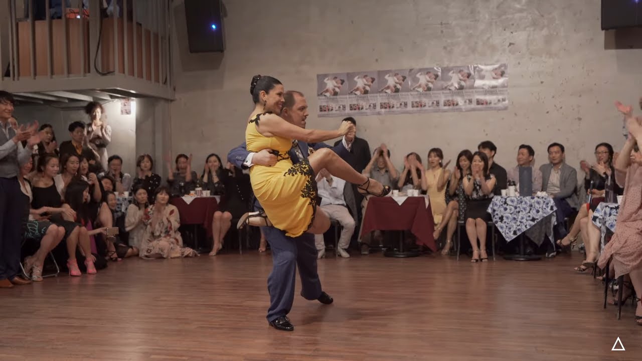 Sebastian Misse & Andrea Reyero - No Me Extrana(19.03.02) - tango clasico 2019 - @AbrazoTV