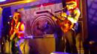 Gruff Rhys & Tony Da Gatorra Live in Glasgow