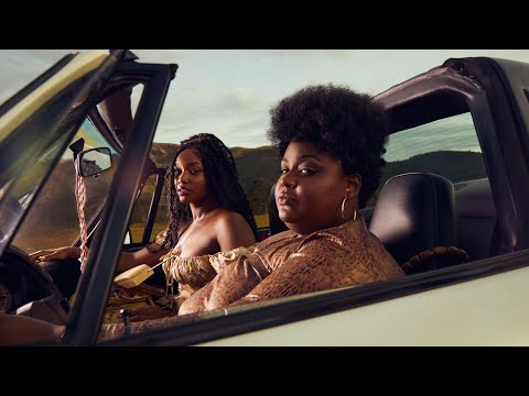 FÉ NAS MALUCA - IZA ft. MC CAROL (LETRA/LEGENDA)